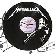 Часы из пластинки настенные “Metallica“ , кварцевый механизм, плавный ход фото