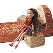 Игровой набор кровать 2 подушки и кукла в пакете арт.К-0028 фото