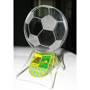 Сувенир - кубок футбольный из стекла фотография
