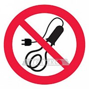 Знак Запрещается пользоваться электронагревательными приборами), пленка (200х200)