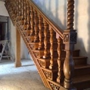 Деревянные лестницы, купить от производителя лестницы деревянные, деревянные лестницы от производителя по самой низкой цене в Украине. фото