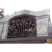 Кованые перила на балкон фото