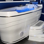 Гидромассажная ванна С-280 T-REM MA-08 Blue WaveПредназначается для профессионального и персонального использования, спа-центров, клиник, санаториев и VIP-резиденций. Эксклюзивный размер, дизайн и функции. Производство США.