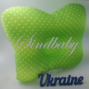 Подушка ортопедическая для новорожденных Горошек, зеленая