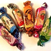 “Суфле с мармеладом“ в шоколаде. фотография