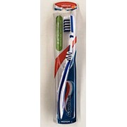 Зубная щётка Aquafresh для тщательной чистки, средняя жёсткость фотография
