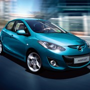Автомобиль Mazda2 фото