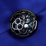 Пуговица декоративная 'Цветок', d 38 мм, цвет чёрный фото