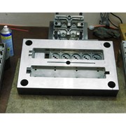 Литьевые пресс-формы, штампы, фильеры, спец. Инструмент фото