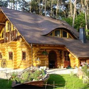 Установка деревянных домов в Украине