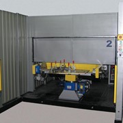 Робототехнологический комплекс РК755 для дуговой сварки деталей машин. фотография