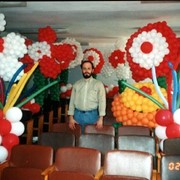 Цветы из шаров для компании “Фокстрот“. фото