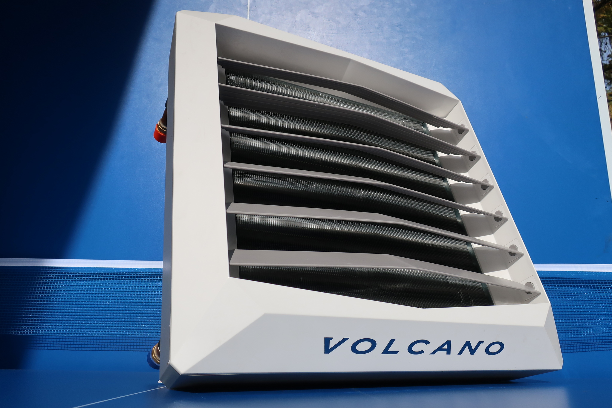 Вулкан отопительные воздухонагреватели цена. Воздушно-отопительный агрегат Volcano vr1. Volcano VR Mini AC 1. Тепловентиляторы Volcano. Vr1 AC. Воздухонагреватель Volcano Mini (3-20квт).
