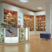 Торговая мебель для обувного магазина на заказ фото