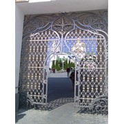 Ворота кованые, Почаевский вход фотография