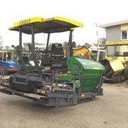 Аренда дорожной техники (асфальтоукладчика) фото