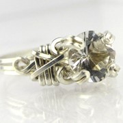 Серебряное кольцо с бриллиантом (Херкимер) фото