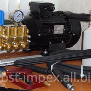 Насосы высокого давления для автомобильных моек фото