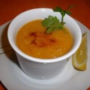 Чечевичный суп фотография
