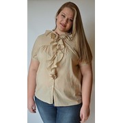 Блуза-рубашка с воланом 50-62 размеры бежевая