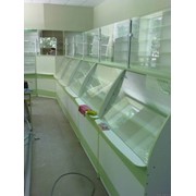 Мебель для поликлиник и аптек: витрины аптечные под заказ фото