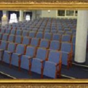 Комплекты мебели для театрального, концертного зала (стулья, театральные кресла, ряды кресел и стульев)