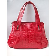 Красная женская кожаная сумка