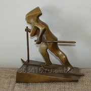 Авторская скульптура "Лыжница"