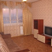 Однокомнатная квартира посуточно в Красноярске на Авиаторов 23 фото