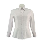 Женская деловая рубашка, вышитая белым по белому нежными розами фотография