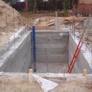 Фундамент бетонный, столбчатый (глубина 1300мм) с монолитным ростверком