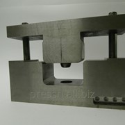 Простой штамп для обработки металлических изделий