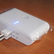 Зарядное устройство Power Bank + монопод для Iphone 4S/5/5S/6, Samsung, планшета, фотоаппарата фотография