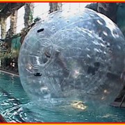 Водный аттракцион в аквапарке Джунгли для детей и взрослых - Аттракцион Зорб фото