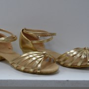 Туфли для бальных танцев, каблук 3 см (золото) фото