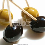 Оливки и маслины фото
