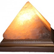 Соляная лампа(пирамида). фотография