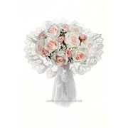Букет для невесты №09, белый/розовый (розы латекс, 11 шт)