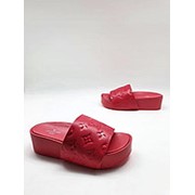 Женские шлепанцы Louis Vuitton (Красные) фото