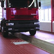 Стенд контроля состояния подвески и рулевого управления для грузовых автомобилей с нагрузкой на ось до 20 тонн Maha LMS 20/2