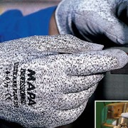 Перчатки защитные от порезов. фото