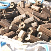 Топливные брикеты Pini Kay навалом    фото