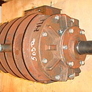 Насос вакуумный правого вращения ГАЗ-53(3307) фотография