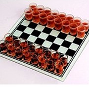 Настольная игра Пьяные Шахматы фото