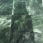 Плитка для бани из натурального зеленого камня фото