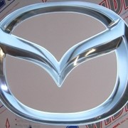 Объемный знак Mazda с внутренней подсветкой