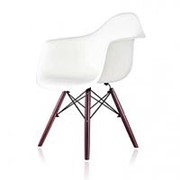 Кресло Eames Style DAW Brown (белый)