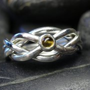 Серебряное кольцо головоломка с цитрином от Wickerring фото