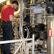 Проведение работ по обслуживанию теплообменного оборудования фото