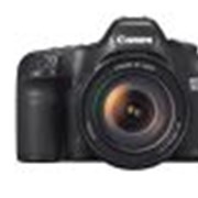 Цифровая камера Canon EOS 5D Mark II фотография